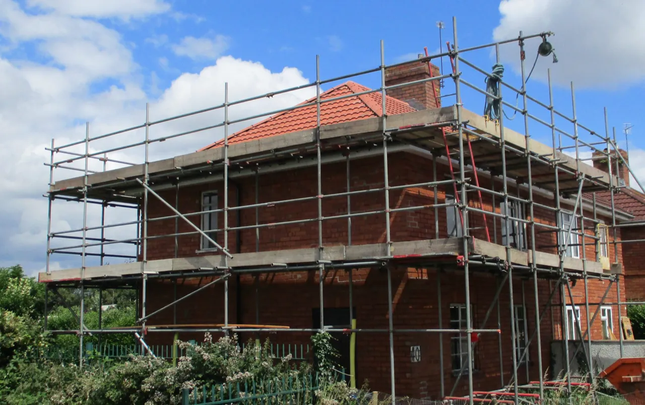 scaffold scaffolding roof repairs